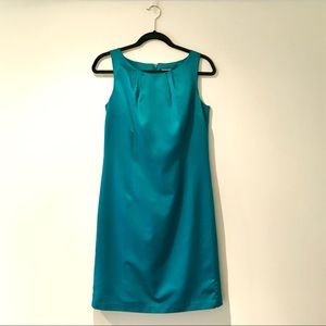 Like New Ann Taylor Green Silk A-Line Dress